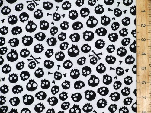 Halloween Prints Polycotton - Skulls (Black on White)